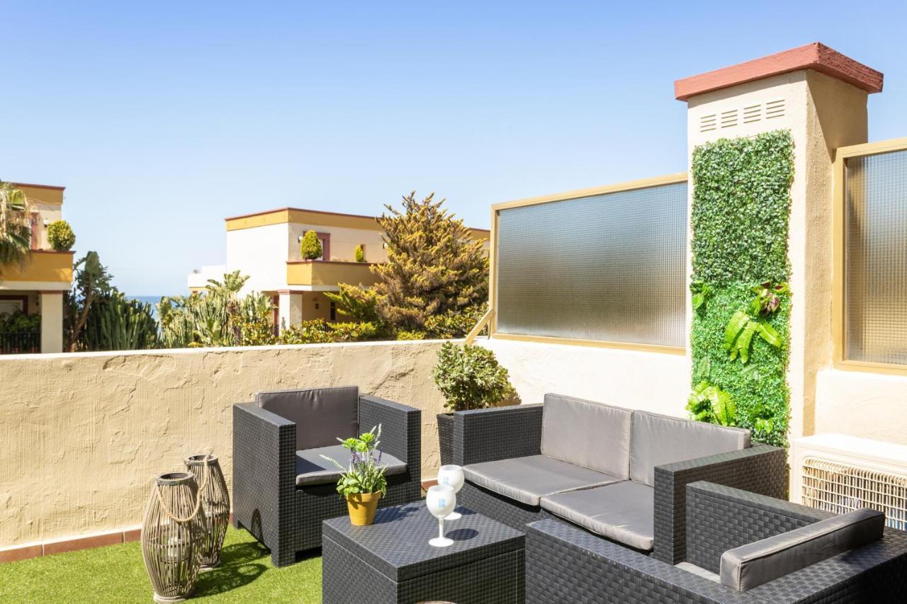 Apartamento OleHolidays 325 Romana Playa vistas al mar Marbella Exterior foto