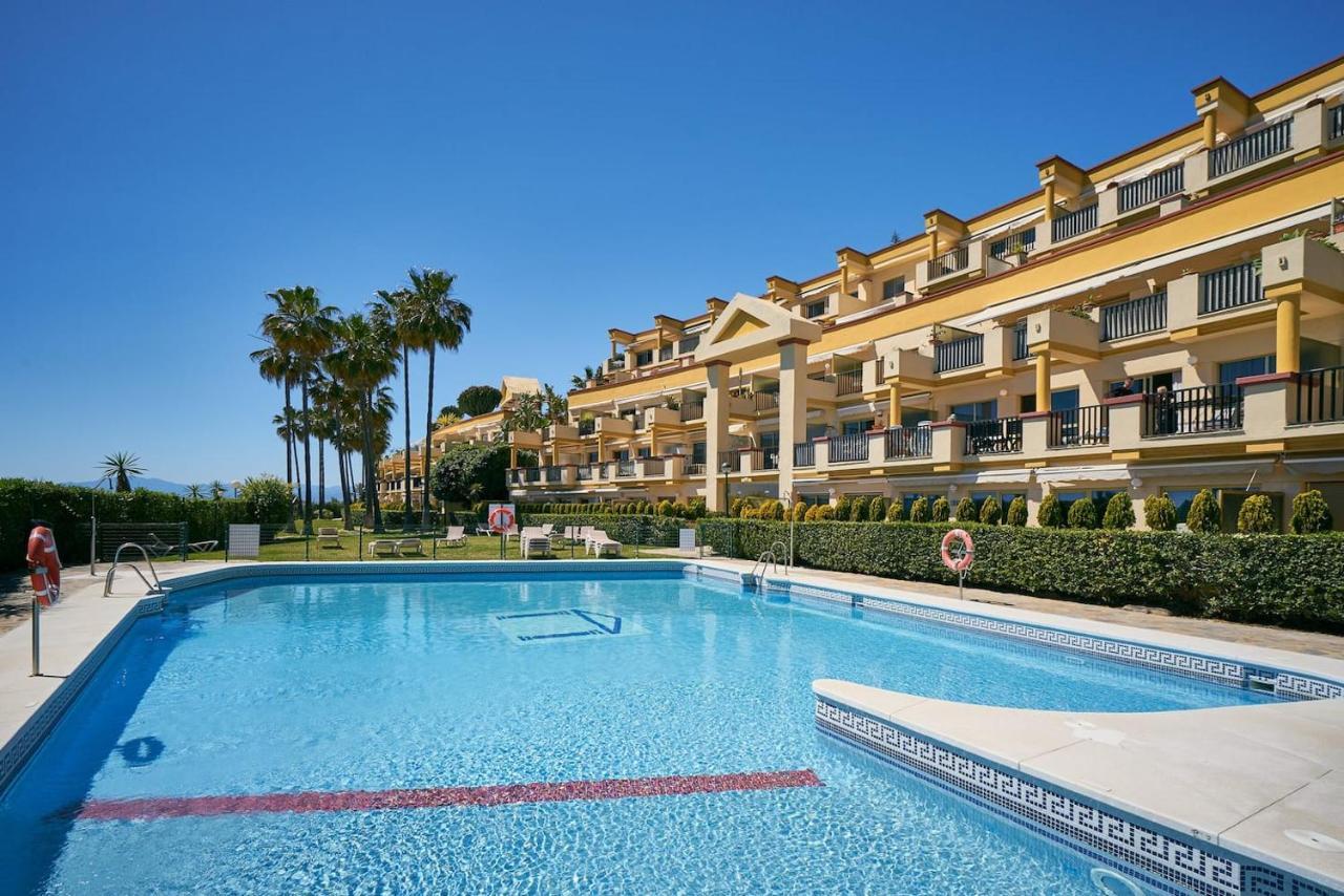 Apartamento OleHolidays 325 Romana Playa vistas al mar Marbella Exterior foto