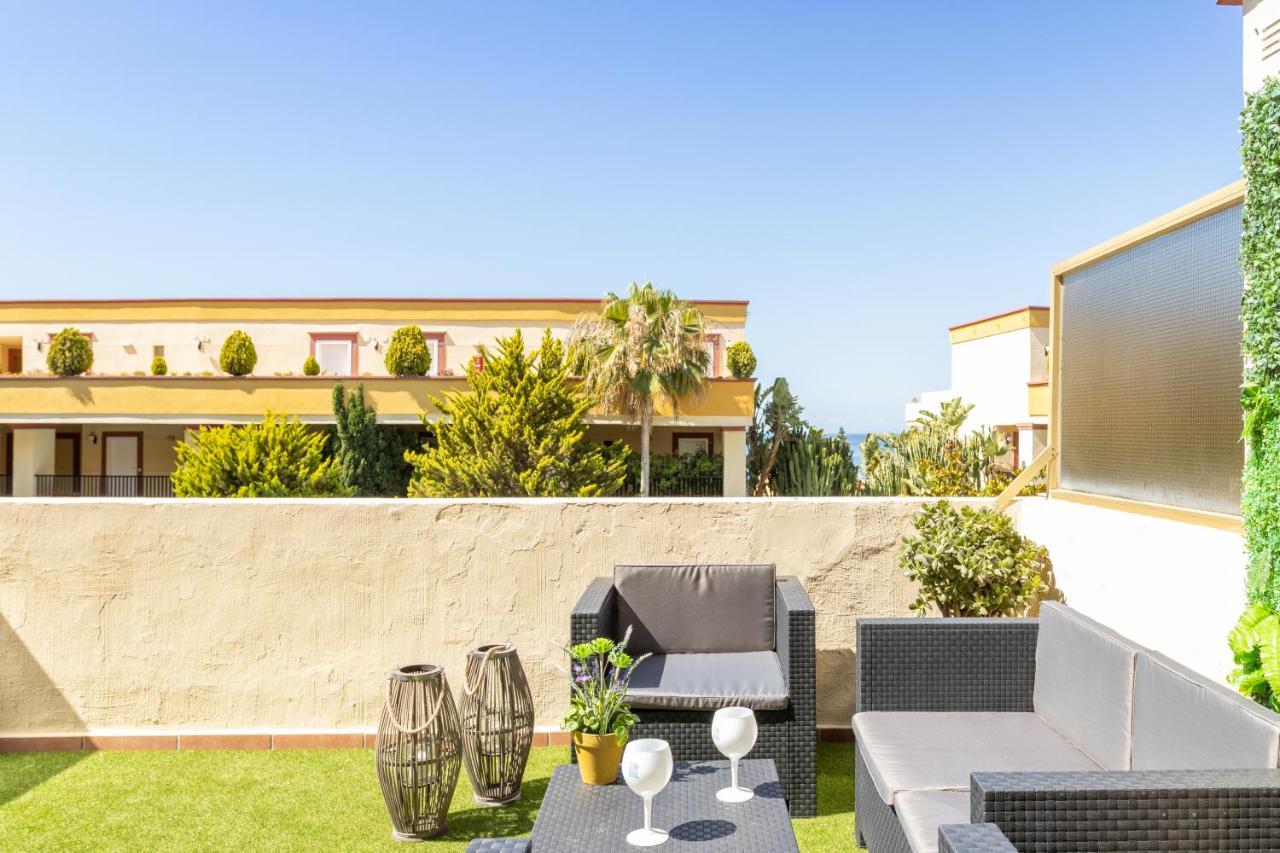 Apartamento OleHolidays 325 Romana Playa vistas al mar Marbella Exterior foto